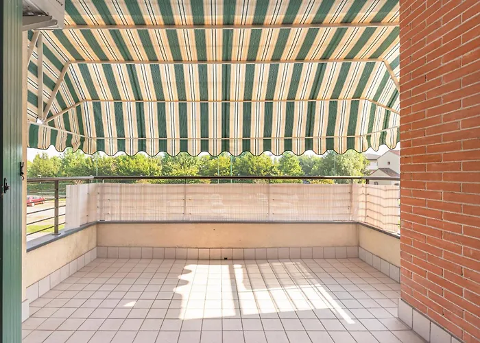 Guesthost - Dreamlike Venice